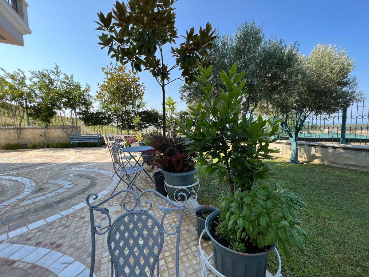 Villa Luiss Panorama Durrës Eksteriør bilde