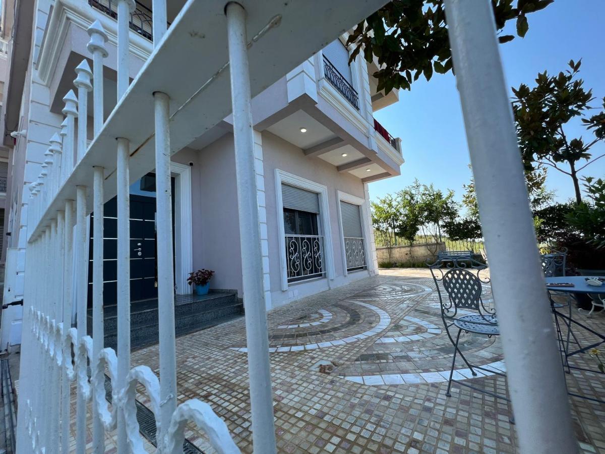 Villa Luiss Panorama Durrës Eksteriør bilde